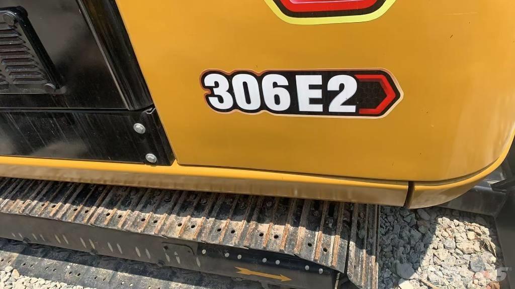 CAT 306 Bagri goseničarji
