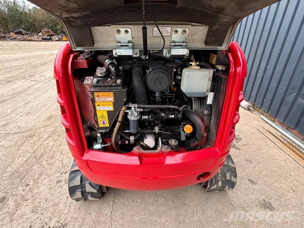 Takeuchi TB 216 Mini bagri <7t