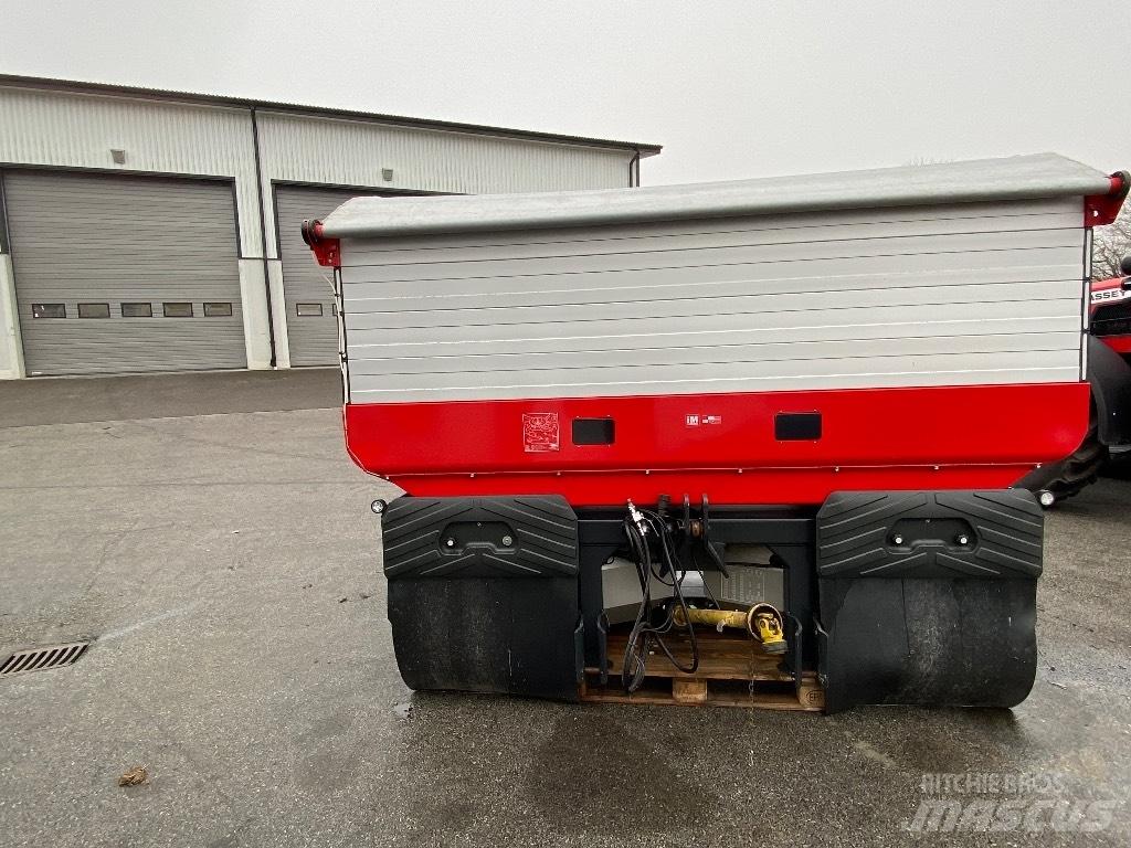 Kverneland TLX Trosilniki mineralnega gnojila