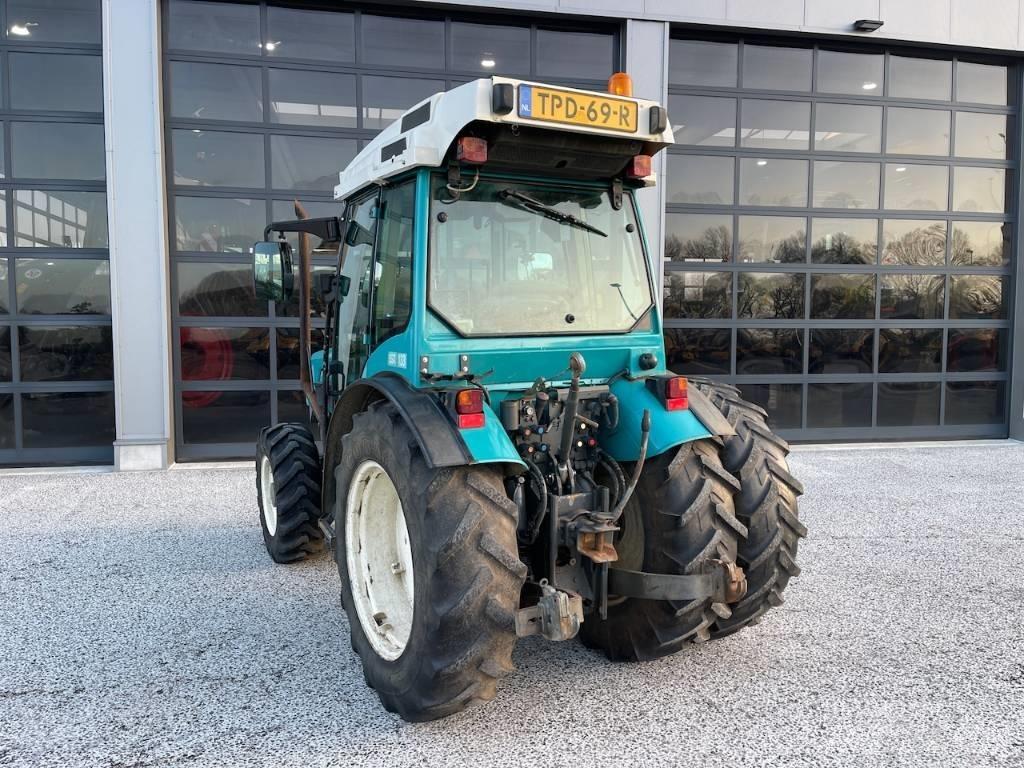 Fendt 208 F Traktorji