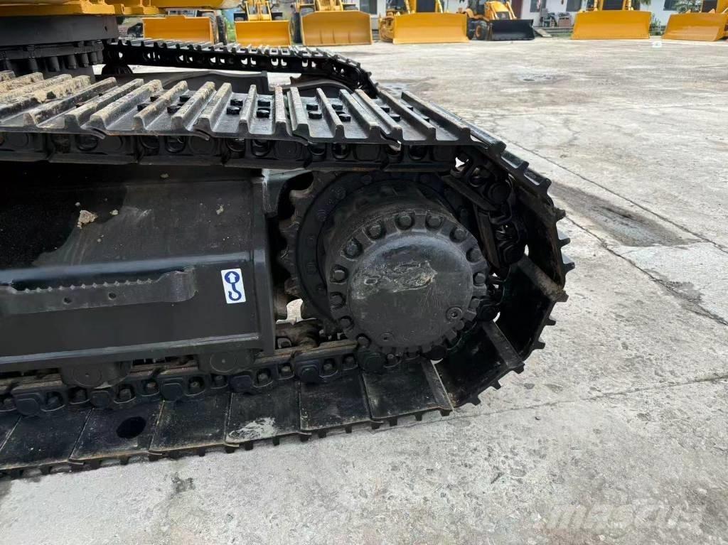 CAT 330D Bagri goseničarji
