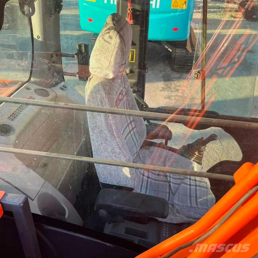 Hitachi ZX 130 Midi bagri 7t – 12t