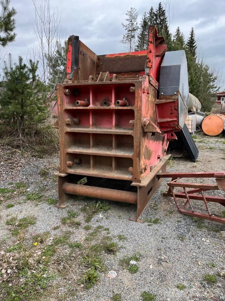 Sandvik QJ 340 Drobilci