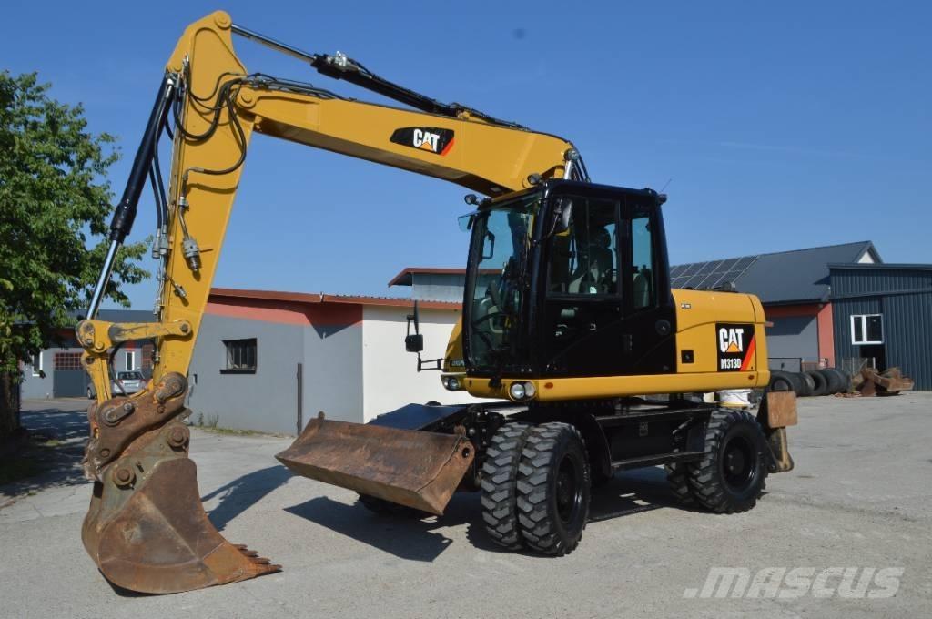 CAT M 313 D Bagri na kolesih