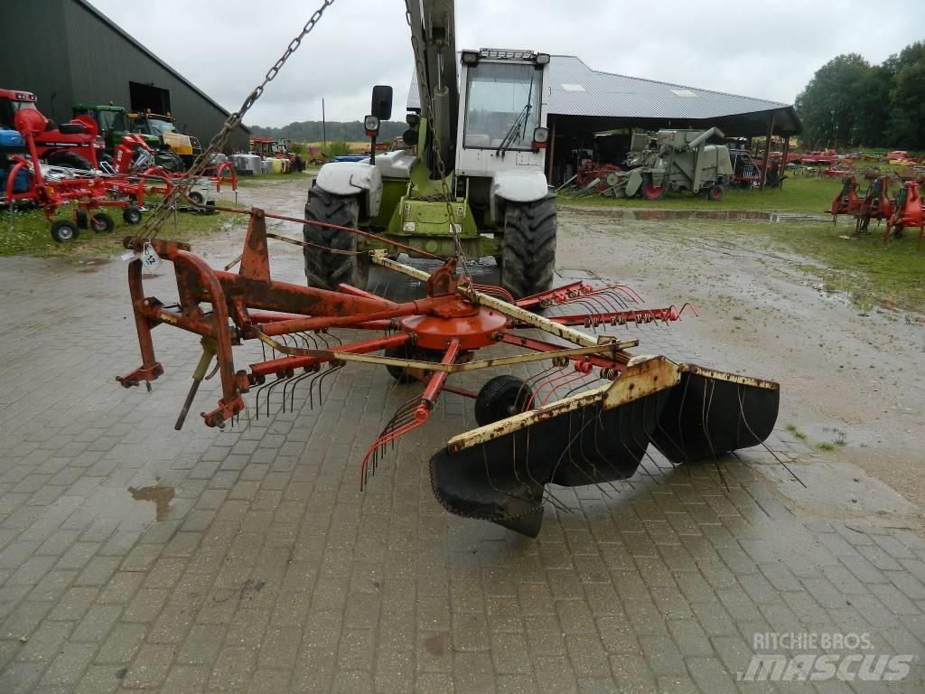 JF 400 Zgrabljalniki