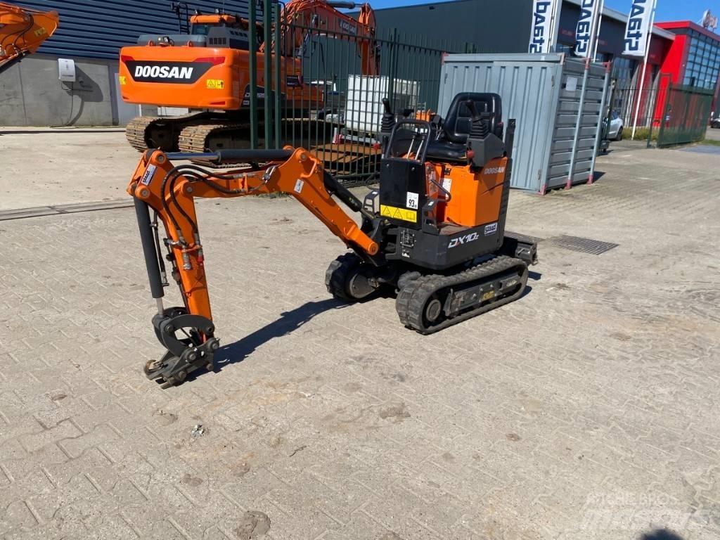 Doosan DX 10 Z Mini bagri <7t