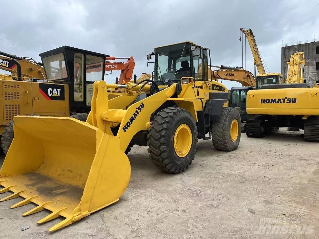 Komatsu WA 320-5 Kolesni nakladalci