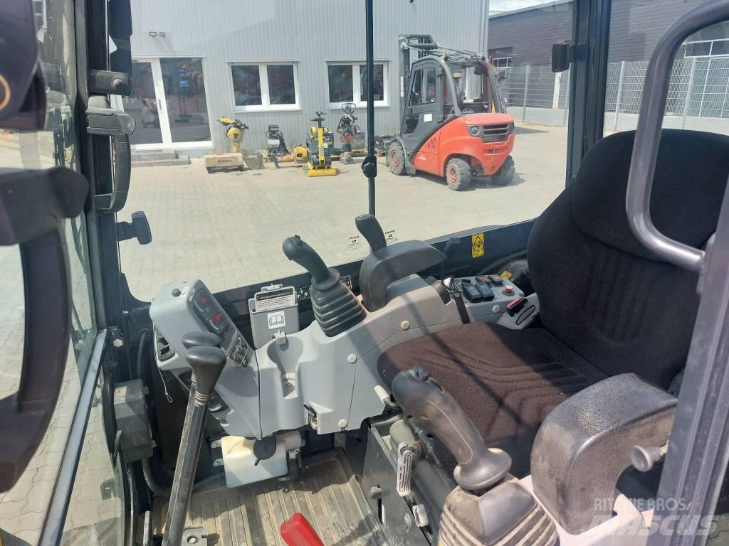 Kubota KX 030-4 Mini bagri <7t