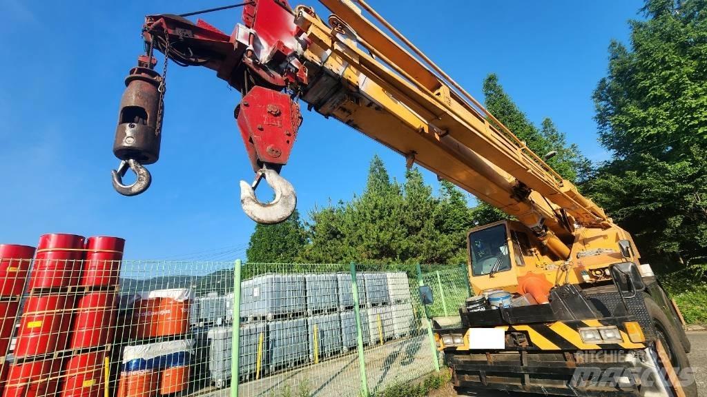 Tadano TR 250 M-6 Avtodvigala