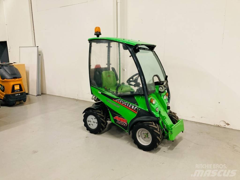 Avant 225 Mini nakladalci