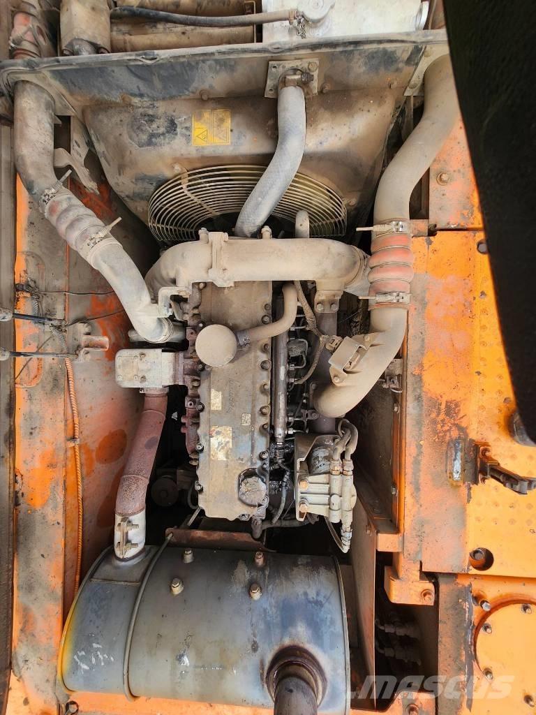 Doosan DX 210WA Bagri na kolesih