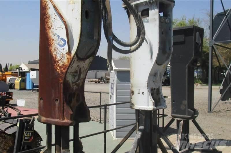 Hammer 22-25TON Drugi tovornjaki