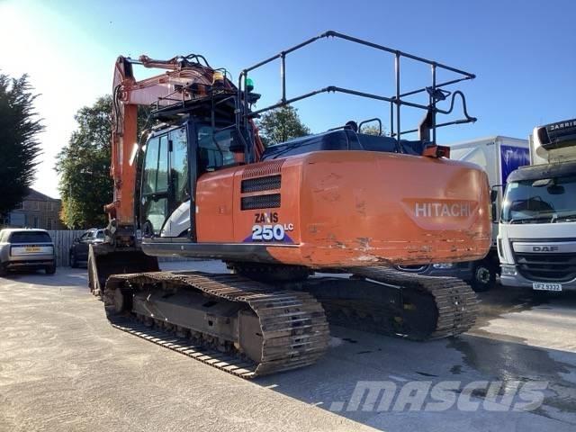 Hitachi ZX 210 LC-6 Bagri goseničarji