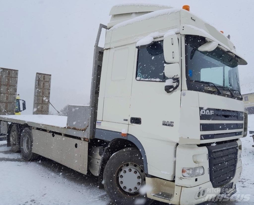 DAF XF 105 Tovornjaki s ponjavo
