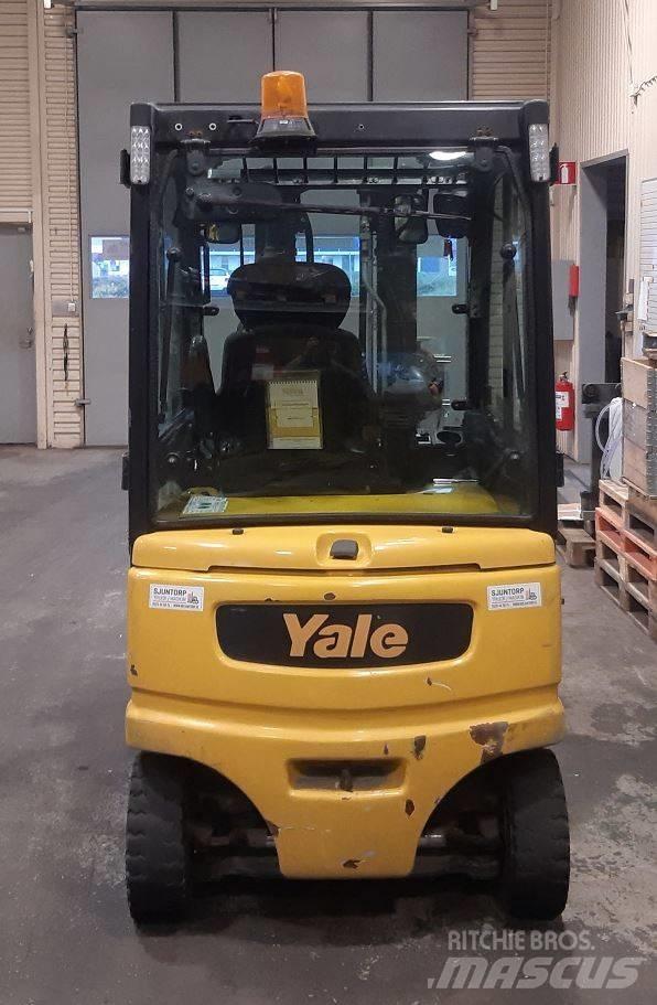 Yale ERP25VL Električni viličarji