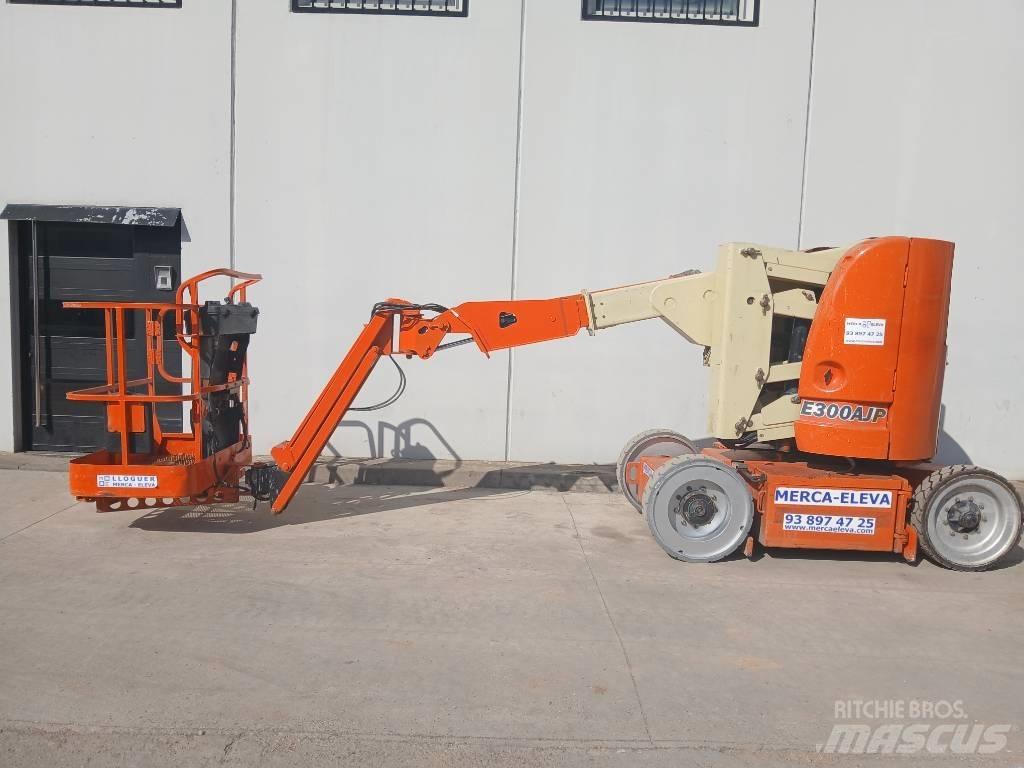 JLG E 300 AJ Zglobne dvižne ploščadi