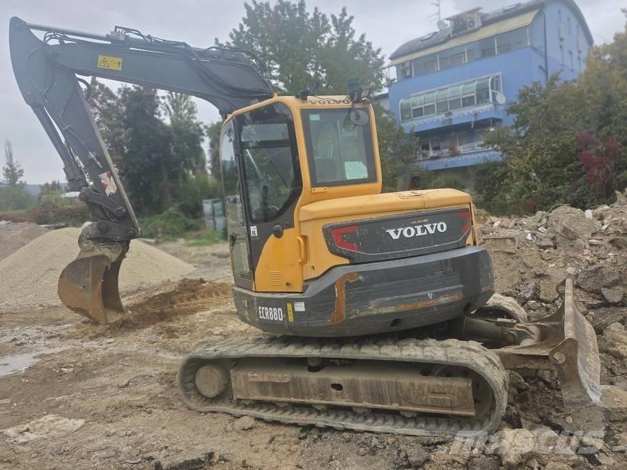 Volvo ECR 88 D Midi bagri 7t – 12t