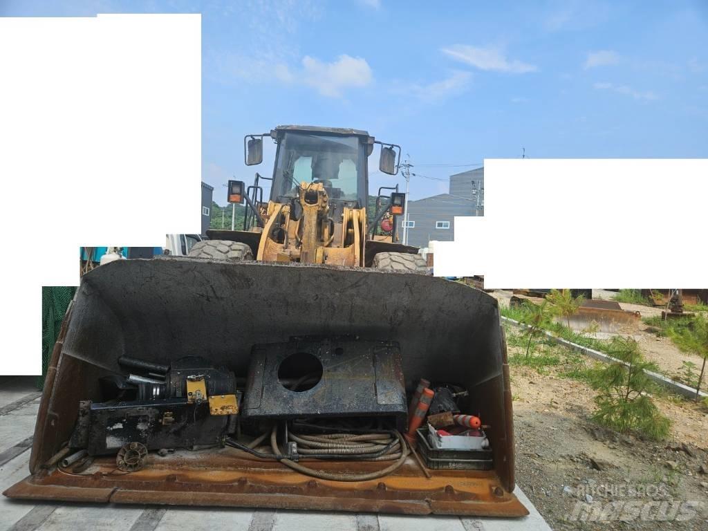 CAT 972 H Kolesni nakladalci