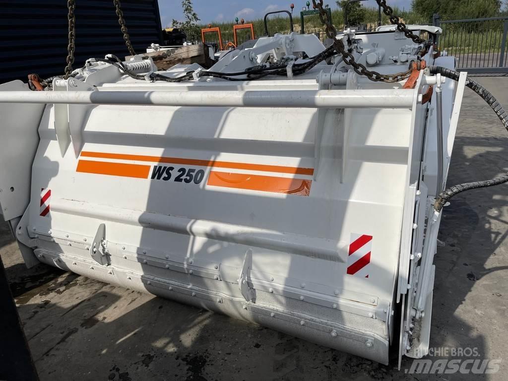 Wirtgen WS 250 Stroji za recikliranje asfalta