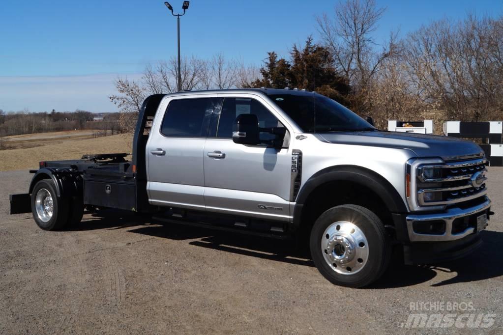 Ford F 550 SD Lariat Tovornjaki-šasije