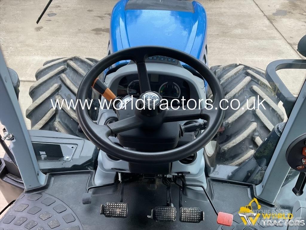 New Holland T 7.245 Traktorji