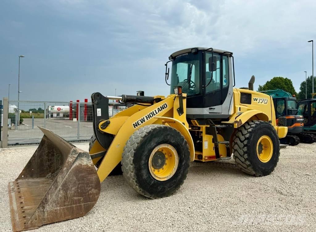 New Holland W 170 Kolesni nakladalci