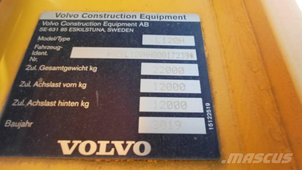 Volvo L 120 H Kolesni nakladalci