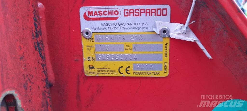 Maschio Giraffa 210 Kosilnice za pašnike