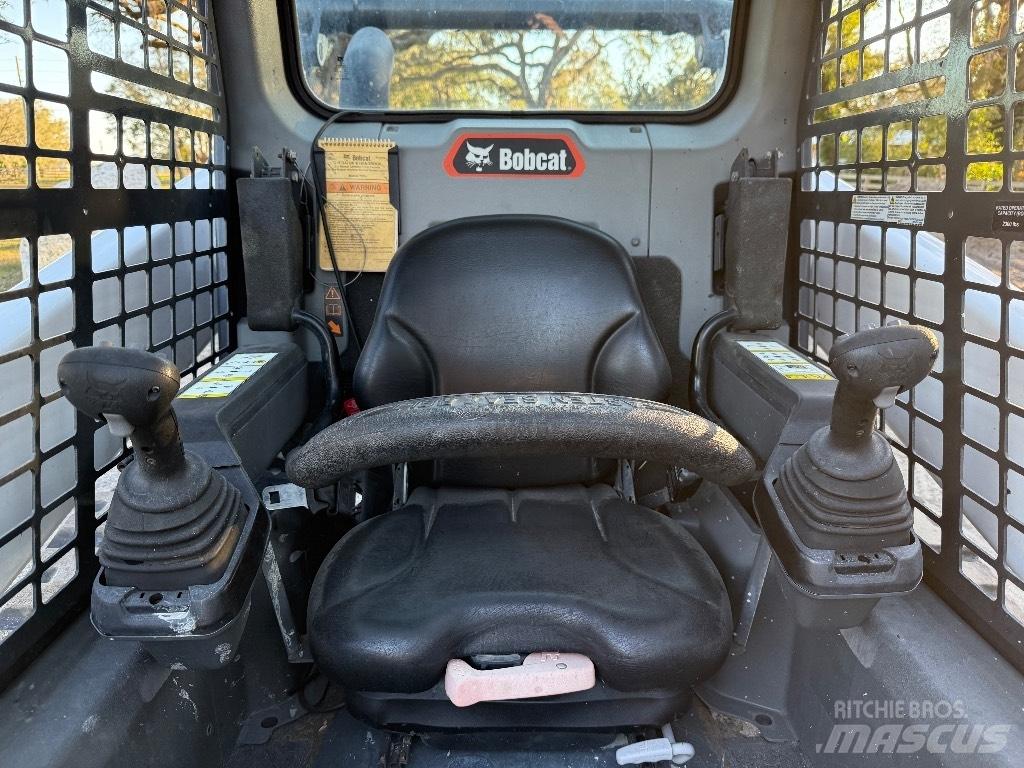 Bobcat T 64 Skid steer mini nakladalci