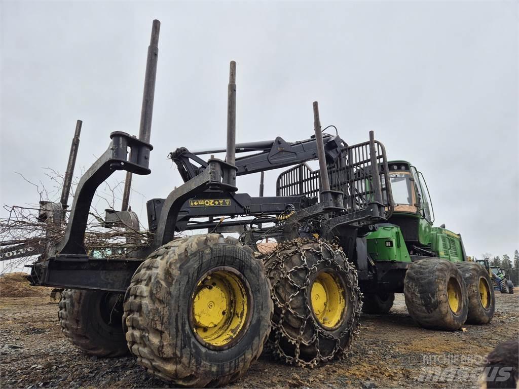 John Deere 1210E Forwarderji