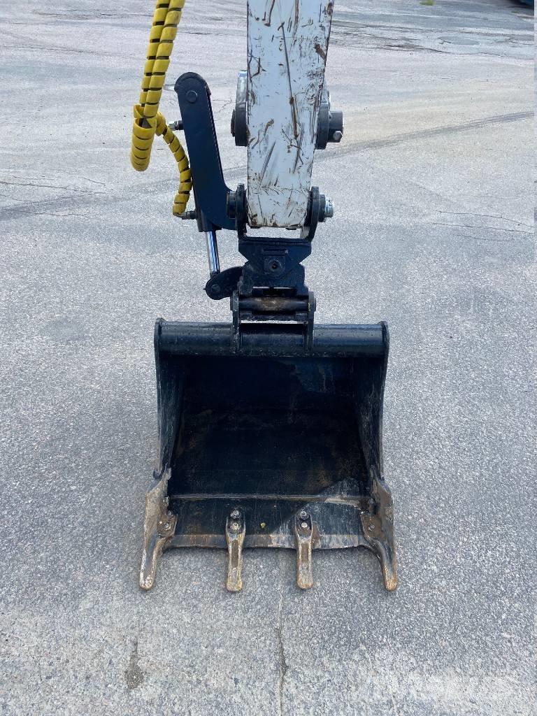 Bobcat E 50z Mini bagri <7t