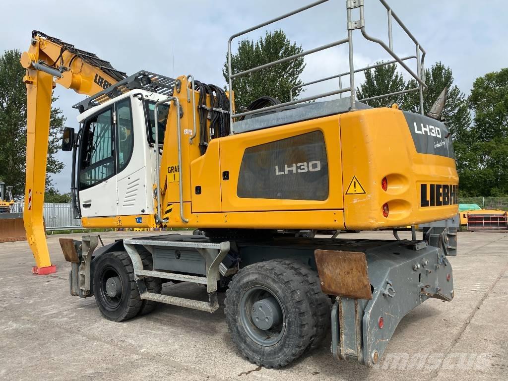 Liebherr LH 30 M Bagri za prekladanje primarnih/sekundarnih surovin