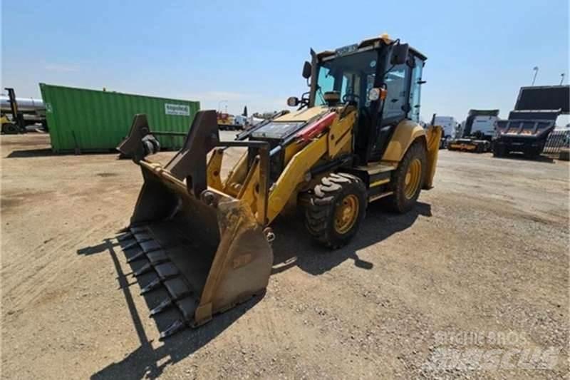 CAT 426F2 TLB Rovokopači