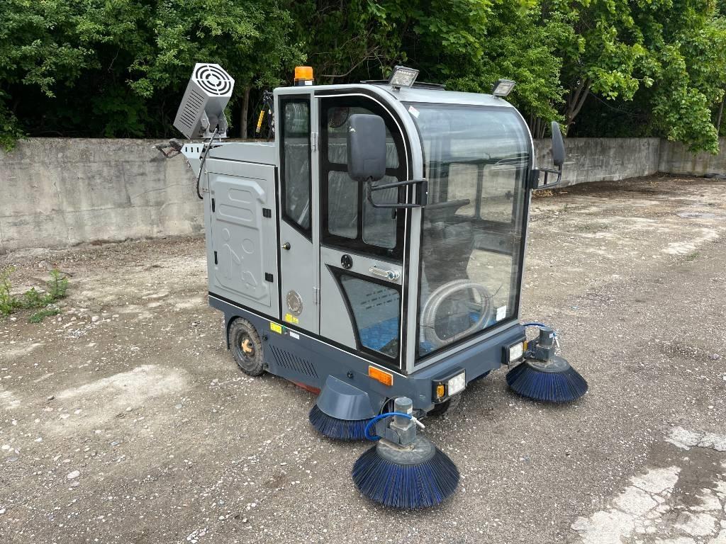  Sweepmec SM3000-Pro Cestni pometači