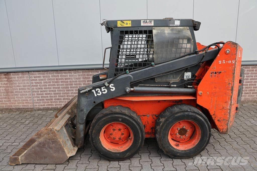 Thomas T135S Skid steer mini nakladalci