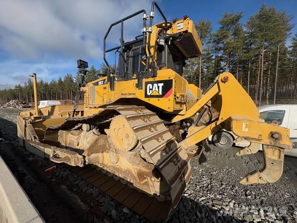 CAT D 6 T LGP Buldožerji goseničarji