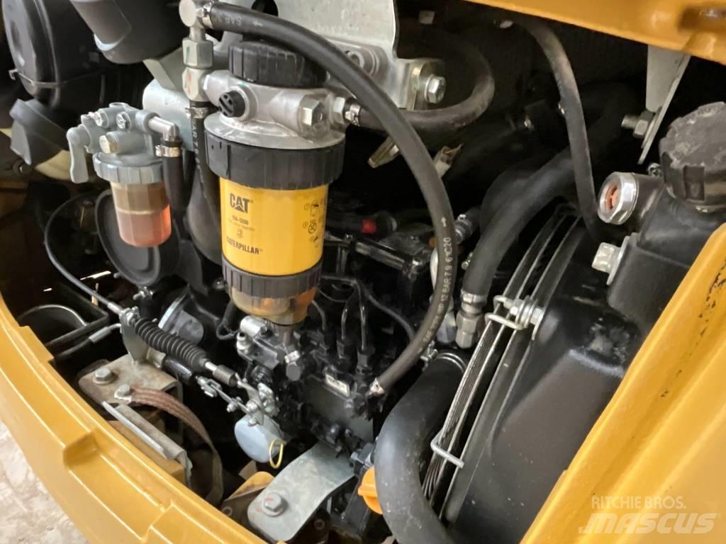 CAT 301.7 D Mini bagri <7t