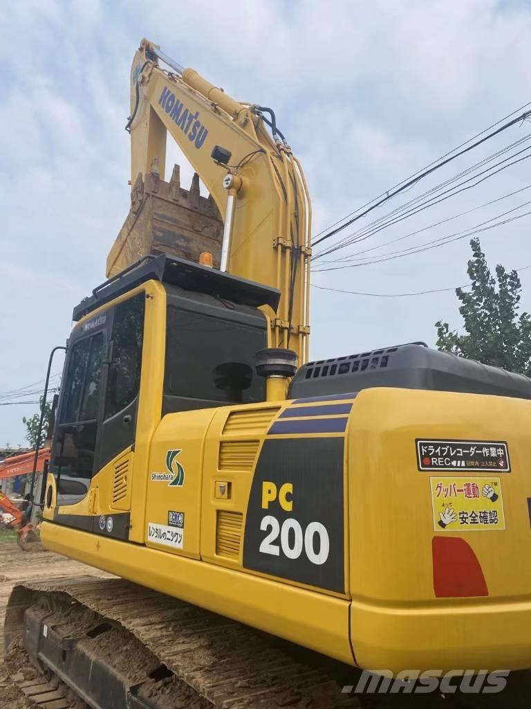 Komatsu pc200-8 Bagri goseničarji
