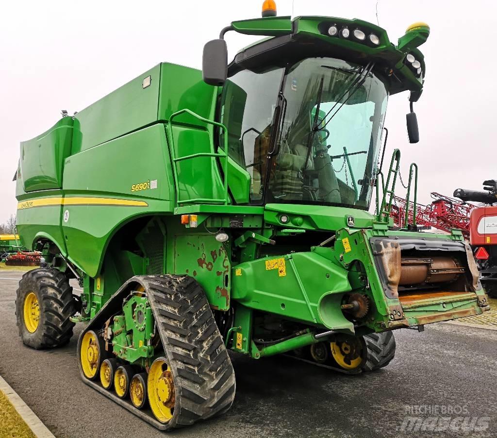 John Deere S 690 i Kombajni