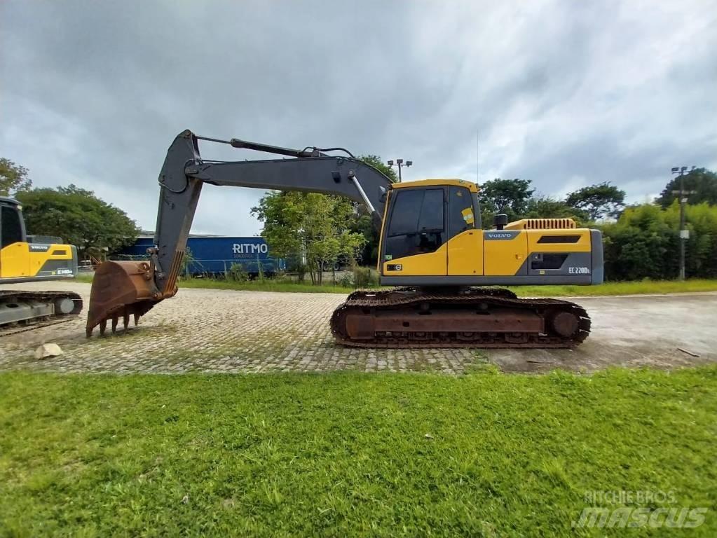 Volvo EC 220 DL Bagri goseničarji
