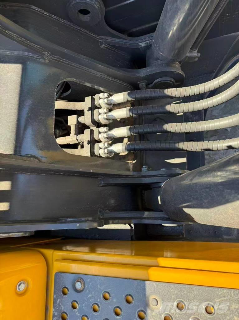 Volvo EC 480 Bagri goseničarji