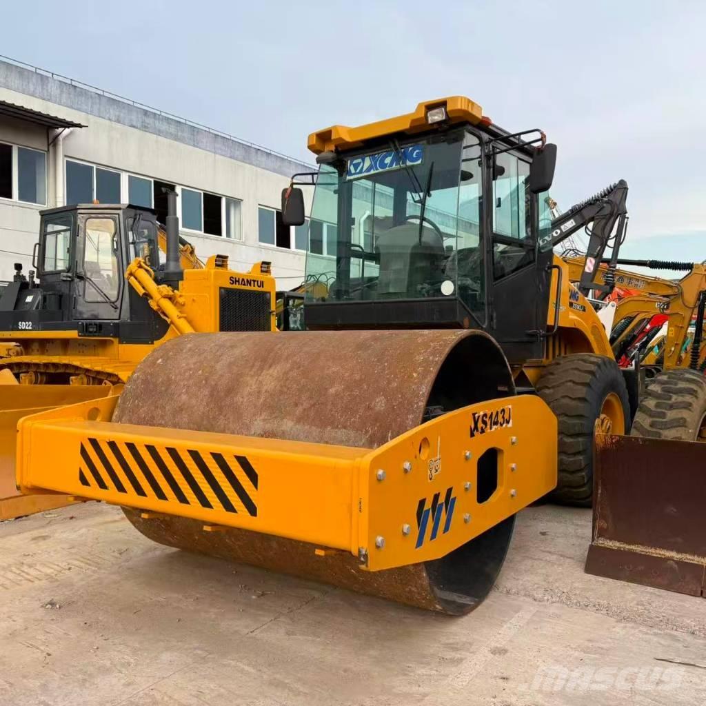 XCMG XS 143 Enojni valjarji