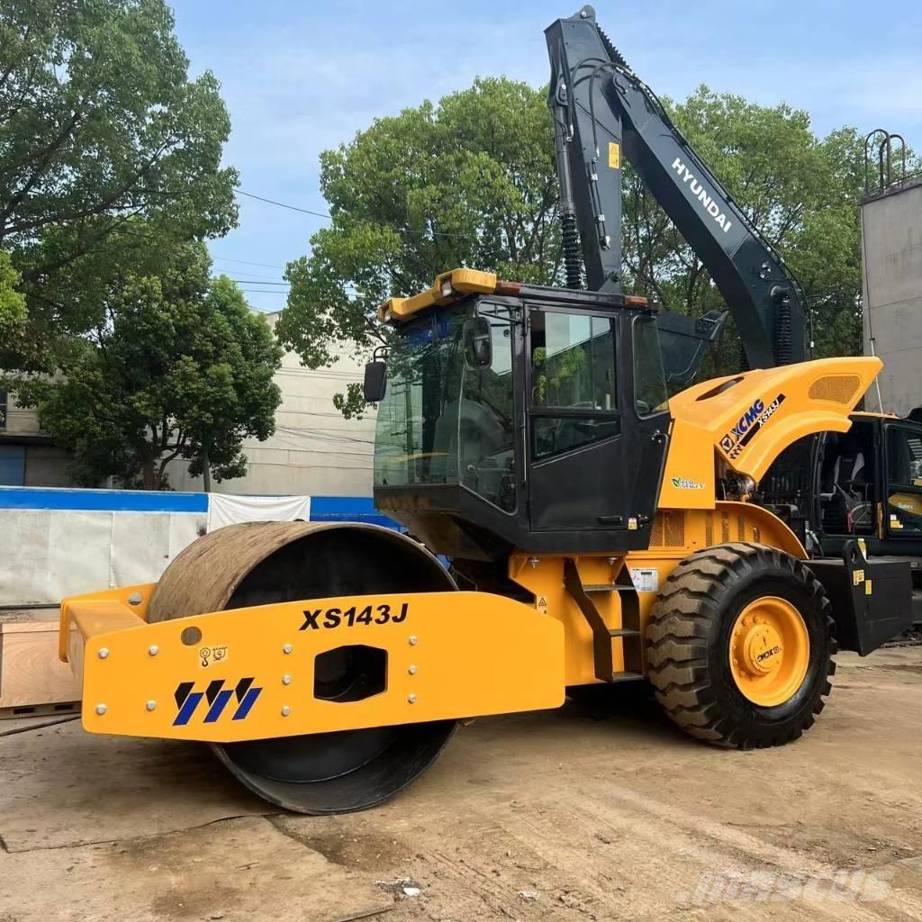 XCMG XS 143 Enojni valjarji