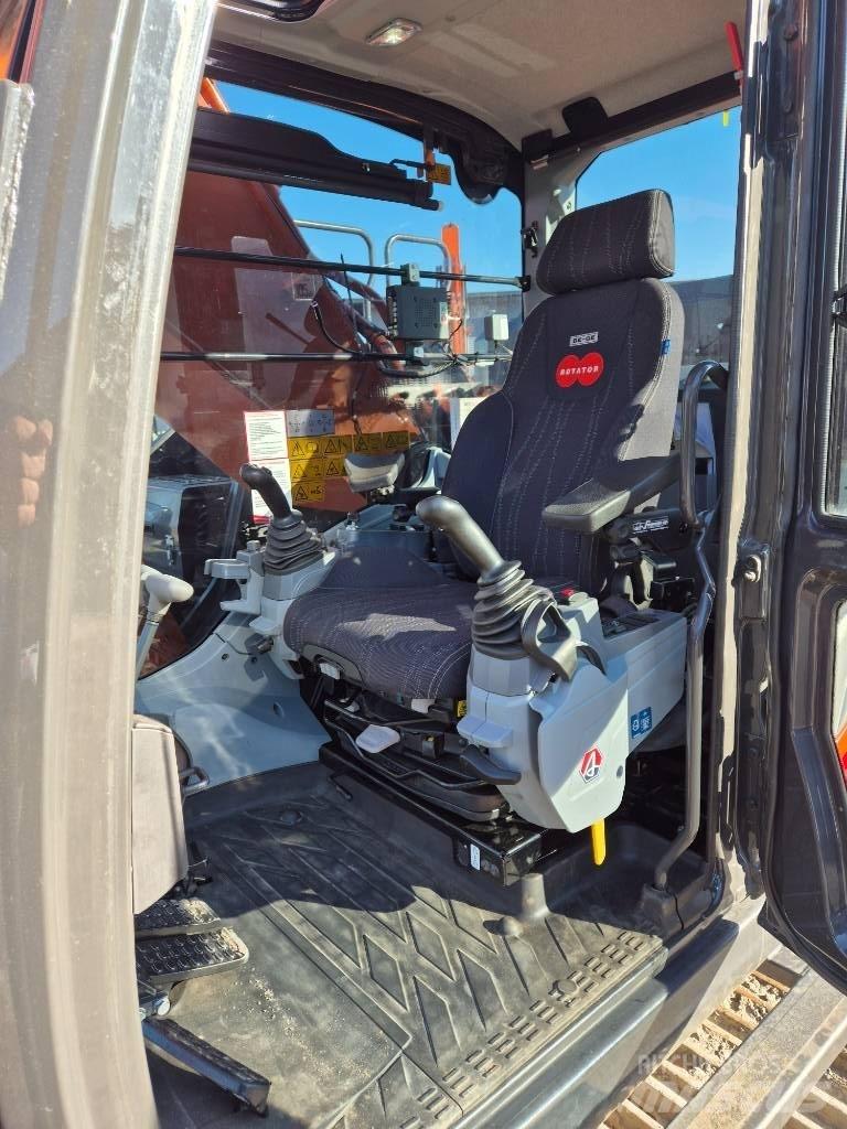 Hitachi ZX350LC-7 Bagri goseničarji
