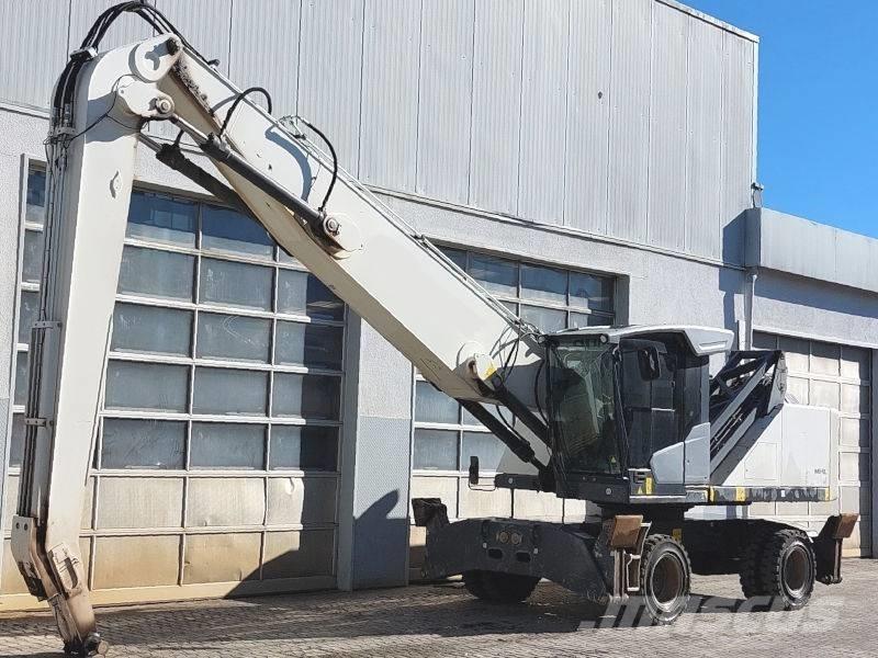 Fuchs MHL 340 F Bagri za prekladanje primarnih/sekundarnih surovin