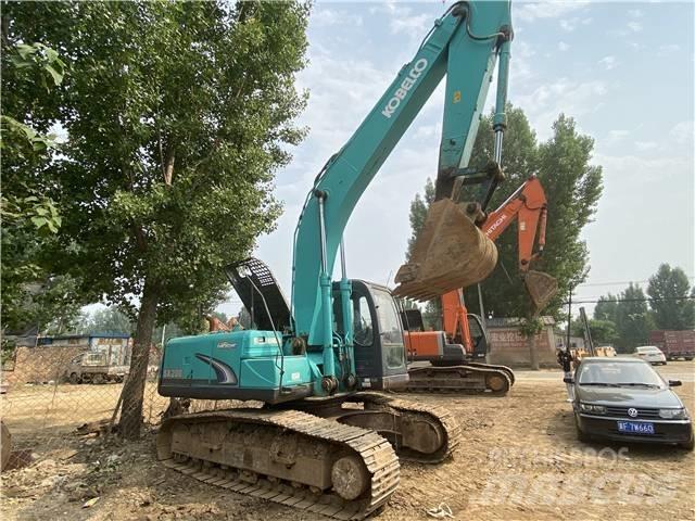 Kobelco SK200-8 Bagri goseničarji