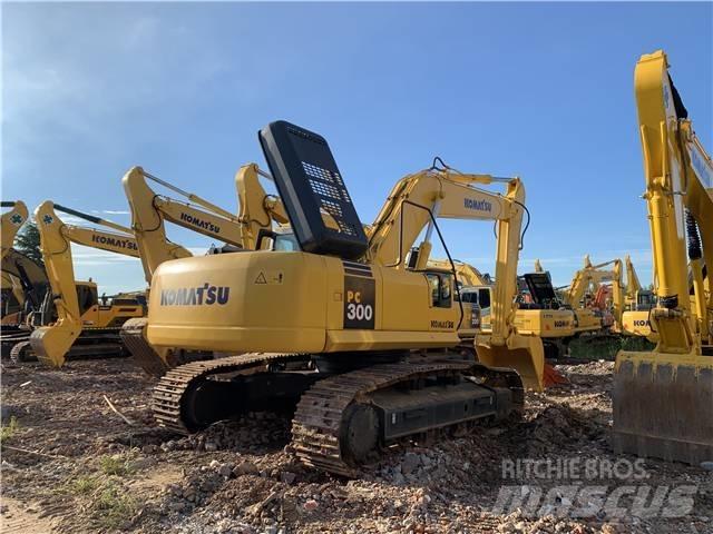 Komatsu PC 300 Bagri goseničarji