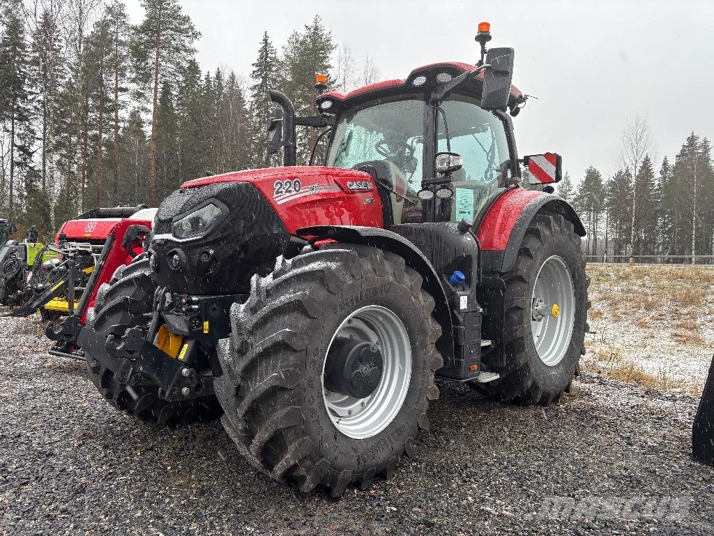 Case IH Puma 220 CVX Traktorji