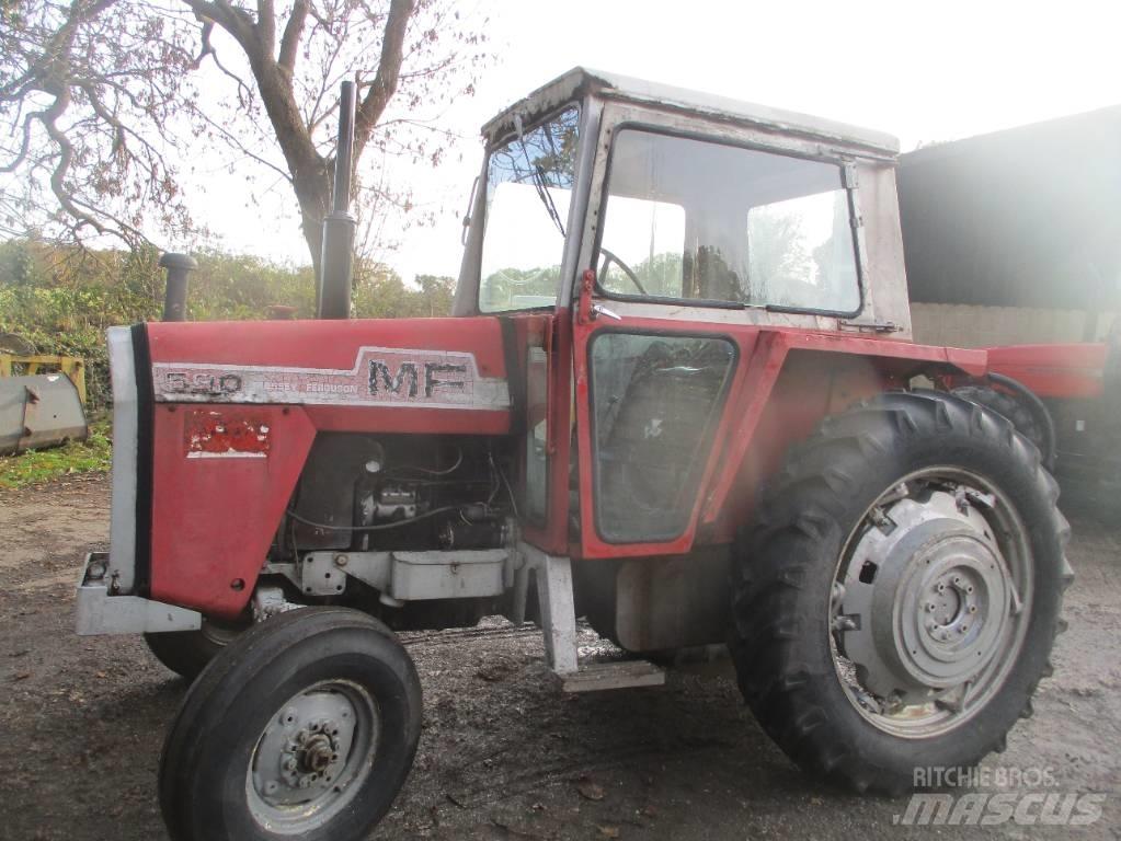 Massey Ferguson 590 Traktorji