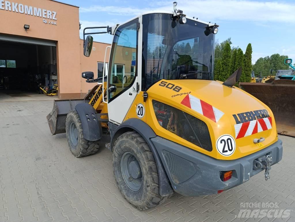 Liebherr L508C Kolesni nakladalci